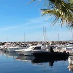 Is 506 Res La Corniche Avec Piscine Et Parking